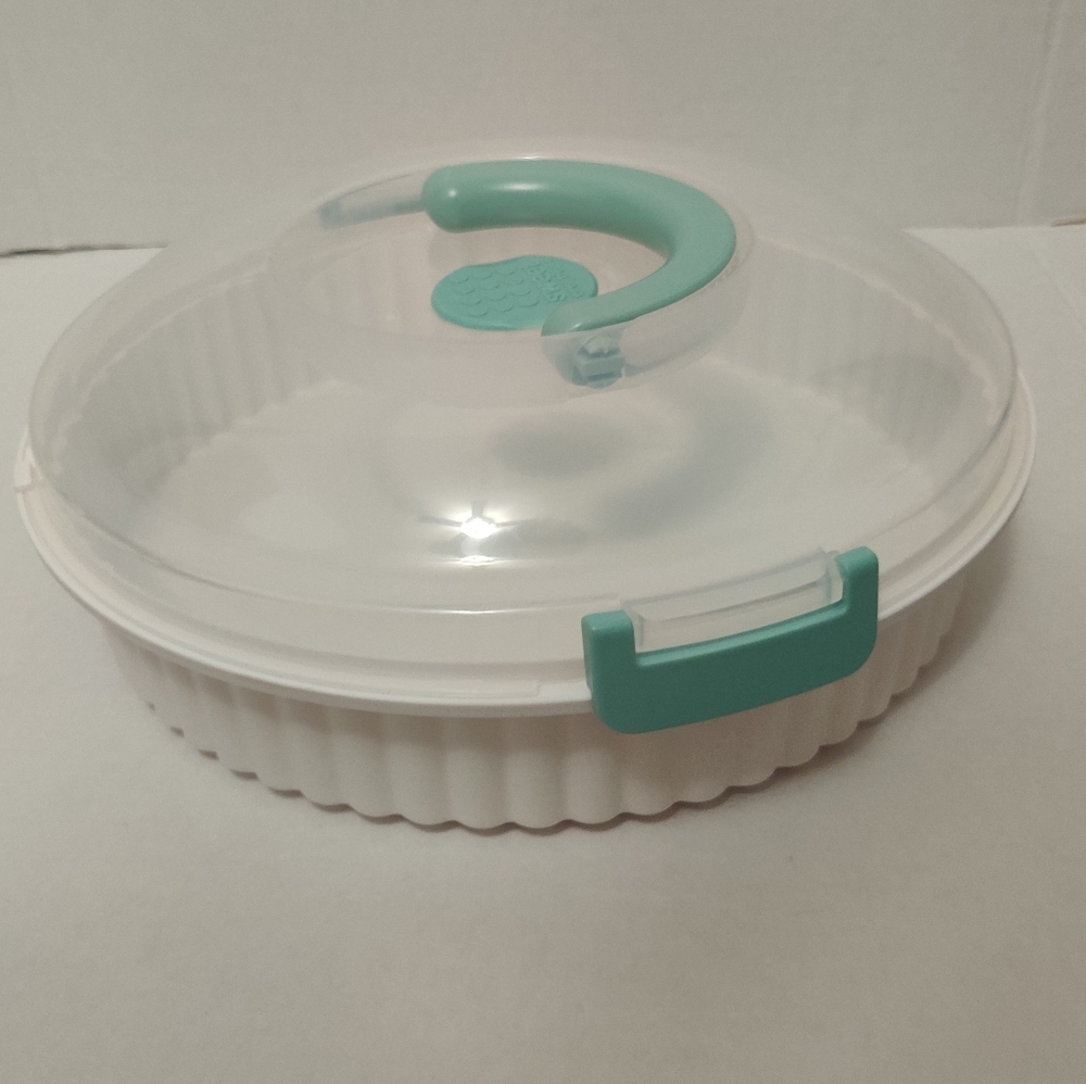 Sweet Creations Pie or Cookies Carrier 9"